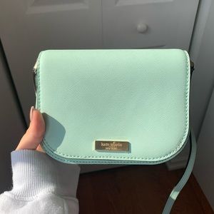 Cross body kate spade new york purse